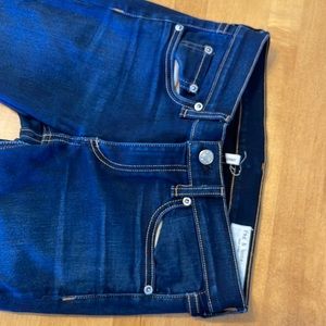 Rag and Bone size 27 skinny jeans
